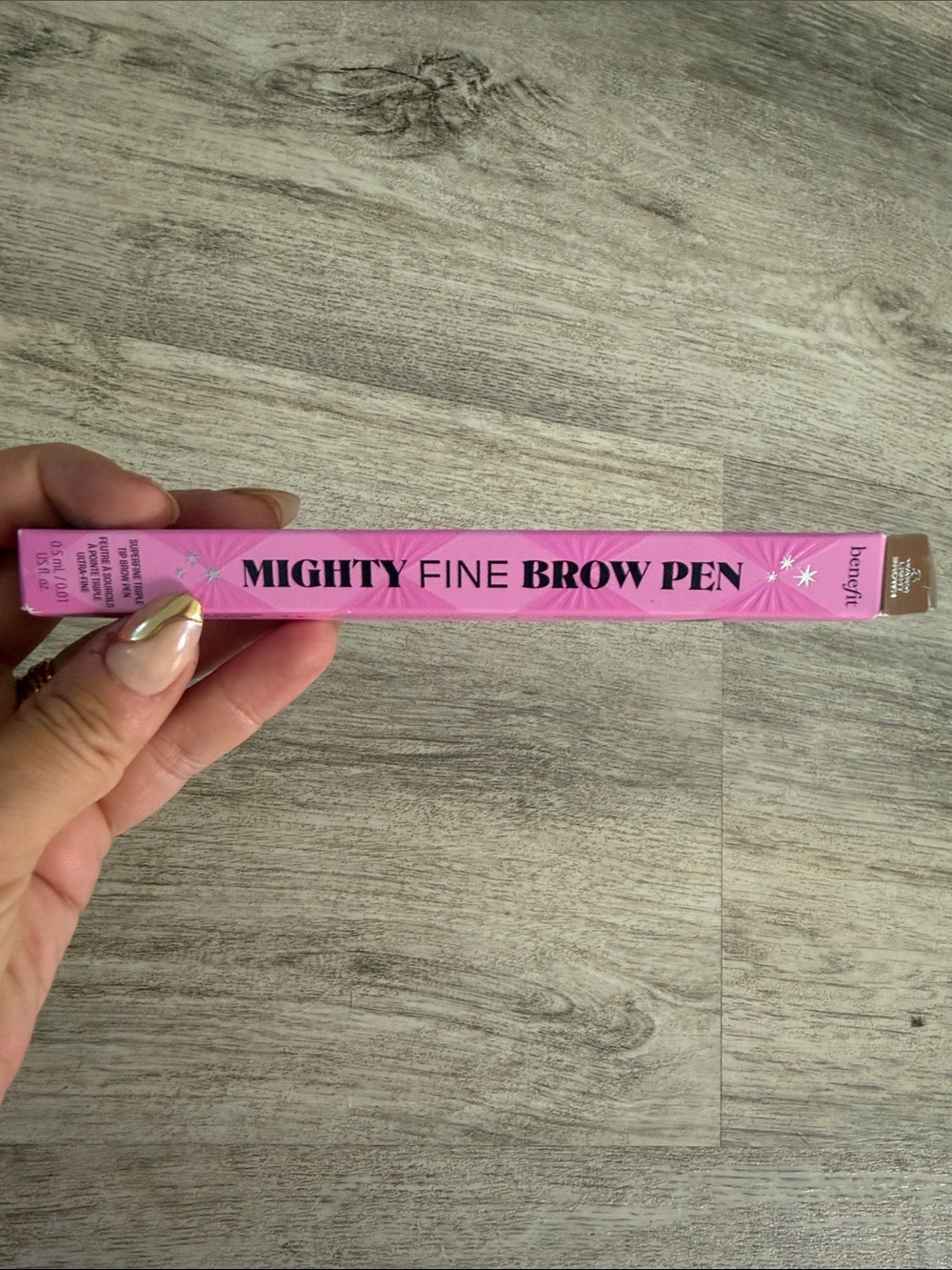 Benefit Mighty Fine Brow Pen in warm brown